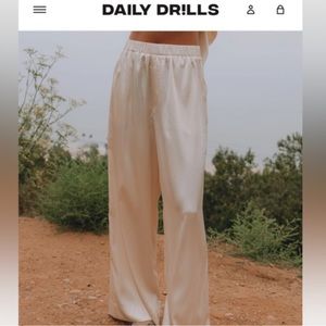 DAILY DRILLS SILK PANTS